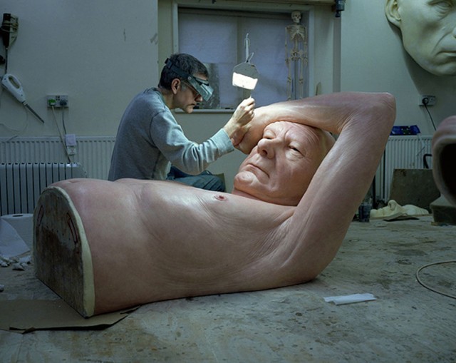 ron_mueck2-rita_heroina