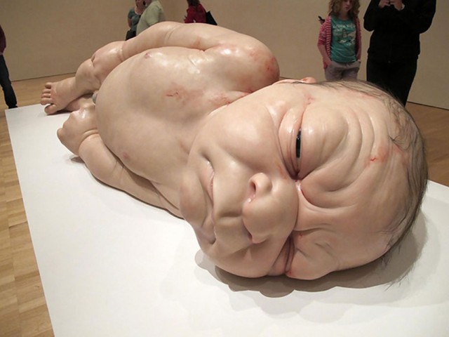 ron_mueck_bebe-rita_heroina