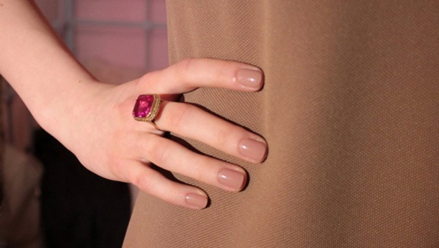 nude_unhas-rita_heroina