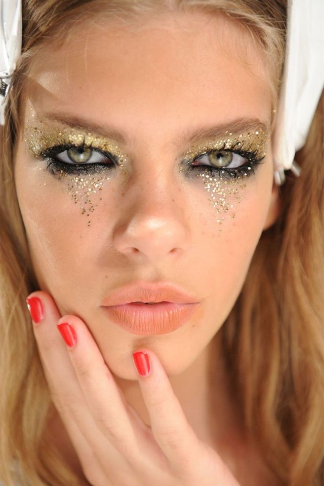 make_com_glitter-rita_heroina