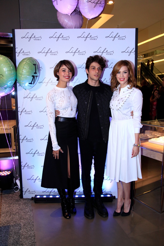 sophie_charlotte_chay_suede_e_sophia_abrahao_vivara2-rita_heroina