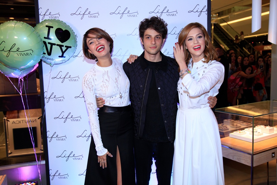 sophie_charlotte_chay_suede_e_sophia_abrahao_vivara6-rita_heroina